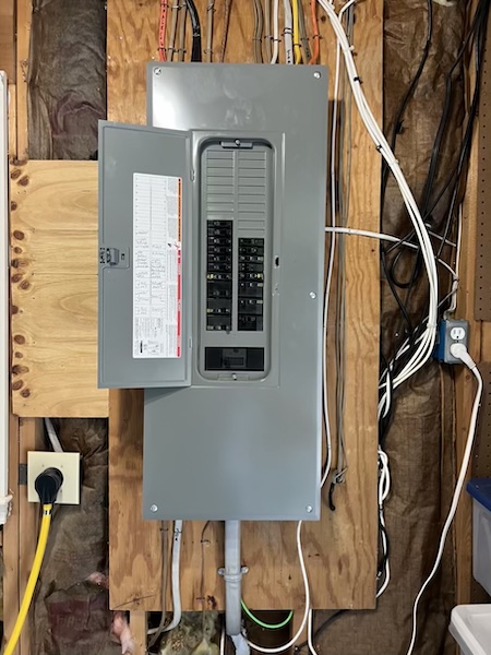 Navigating Manassas Home Renovations: When to Upgrade to a 200-Amp Smart Panel